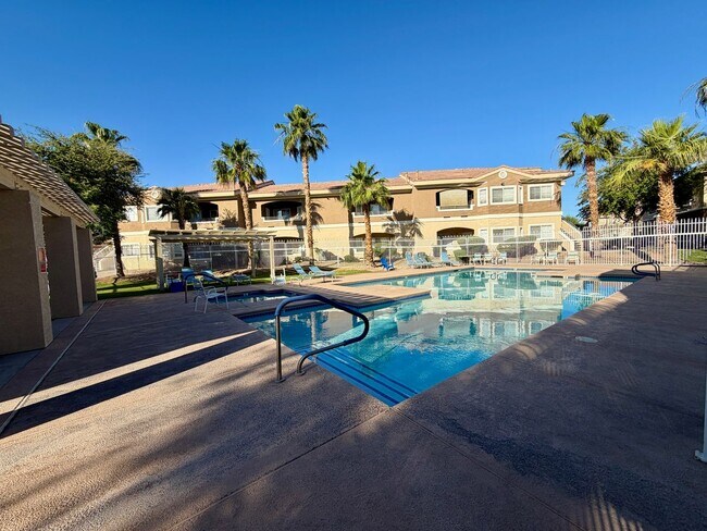 Building Photo - 833 Aspen Peak Loop