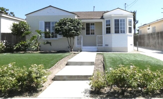 *Available NOW in Inglewood!* - *Available NOW  in Inglewood!*