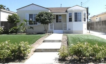 Building Photo - *Available NOW  in Inglewood!*