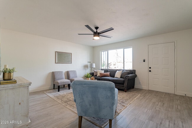 Building Photo - 1800 S Shafer Dr