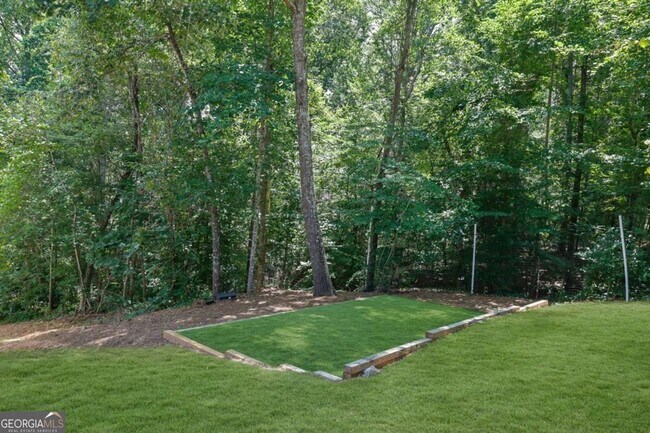 Building Photo - 6181 Shoreland Cir