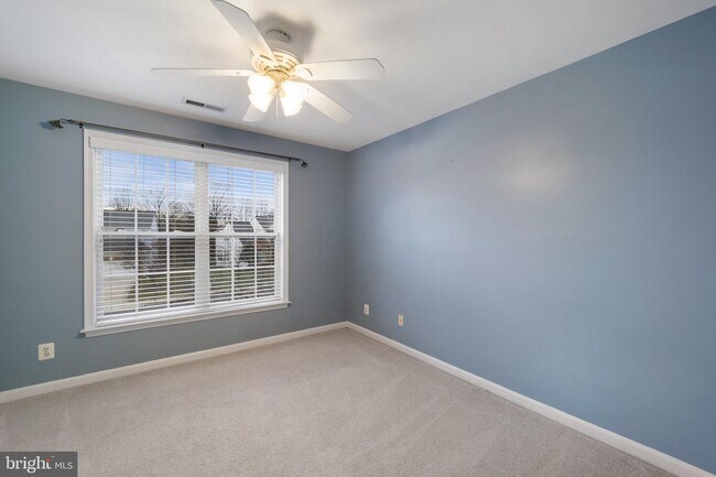 Building Photo - 2487 Sycamore Lakes Cove