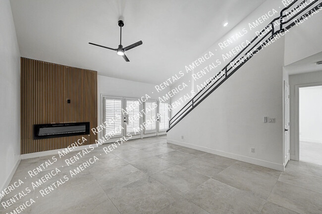 Building Photo - 2716 Ferrin Rd