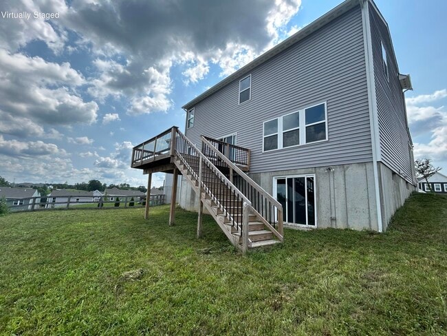 Building Photo - 10561 Elderberry Ln