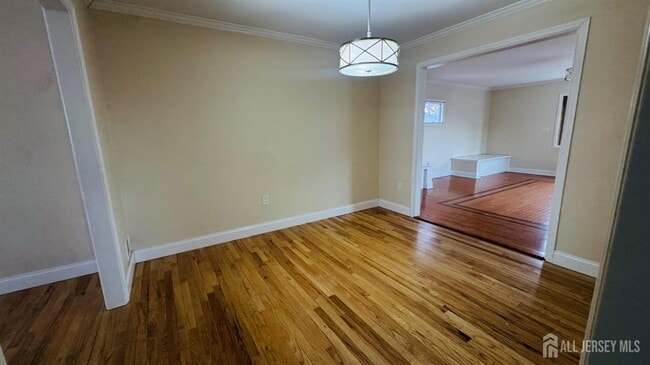 Building Photo - 966 Bergen Ave