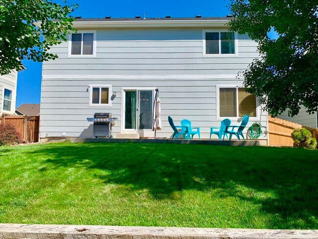 Building Photo - 5614 Blue Mountain Cir