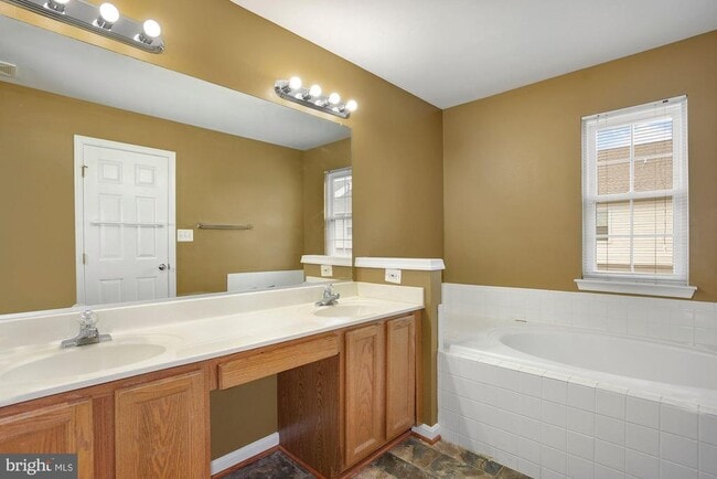 Building Photo - 13150 Copper Brook Way