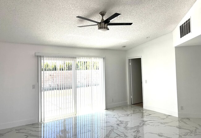 Building Photo - 67265 Medano Rd