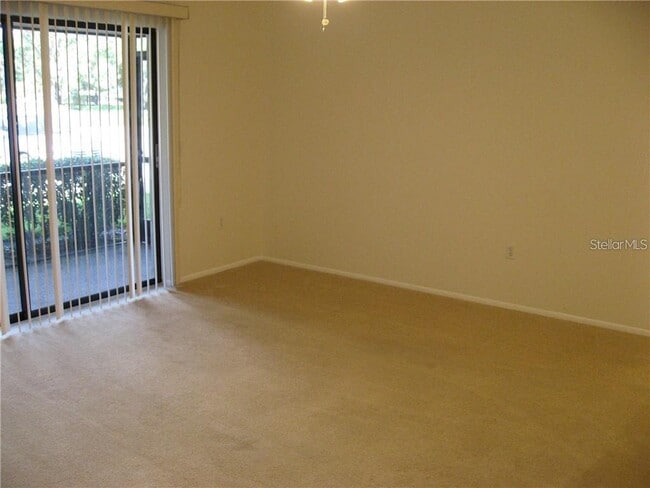 Building Photo - 5644 Gardens Dr