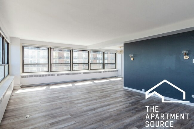 Building Photo - 4181 N Marine Dr