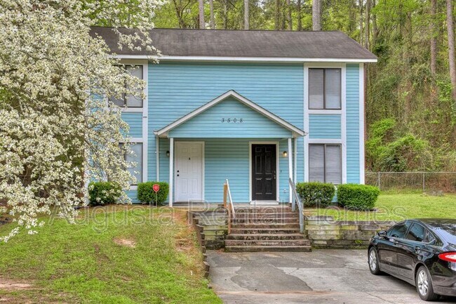 Building Photo - 3508 Woodlake Rd