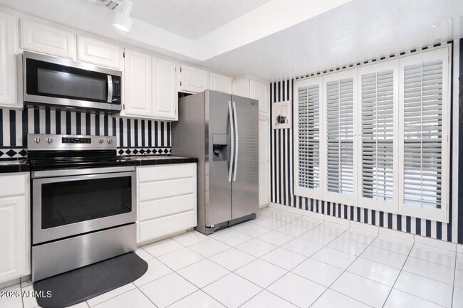 Building Photo - 5102 N 31st Pl