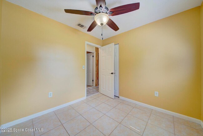 Building Photo - 165 Virginia Rd