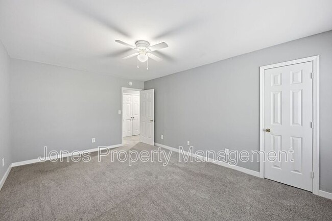 Building Photo - 322 N Key St