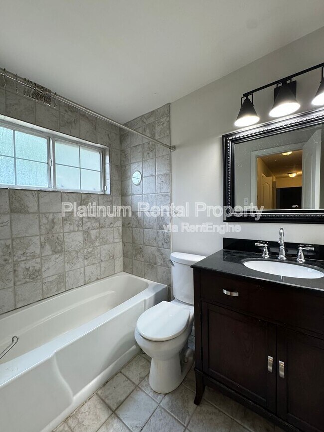 Building Photo - 311 Peachtree Hills Ave NE