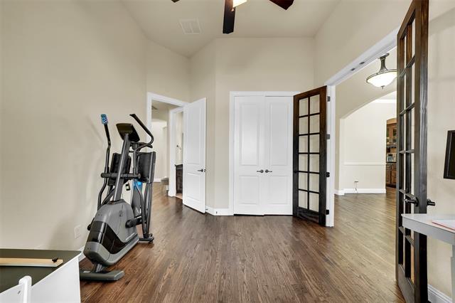 Building Photo - 4018 Bear Creek Ct