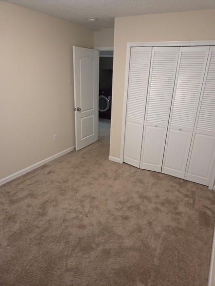 Building Photo - 4604 Deepwood Ct