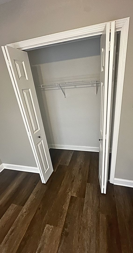 Building Photo - Traditional Neighborhood Living with Luxury