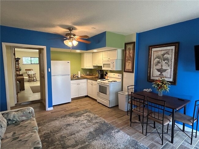 Building Photo - 9418 Fleming Grant Rd