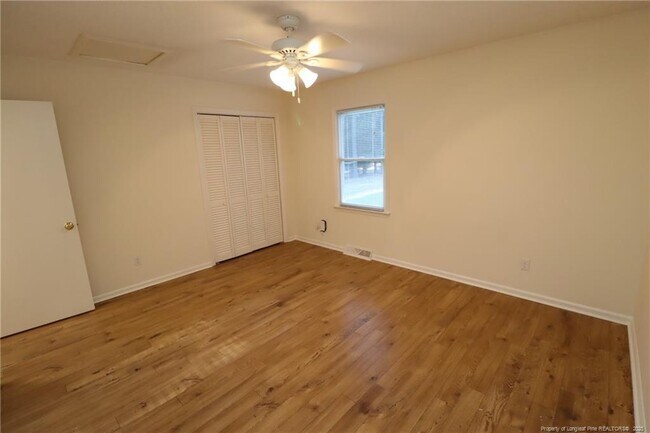 Building Photo - 6116 Deerwood Pl