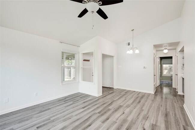 Building Photo - 5900 Richard Carlton Blvd