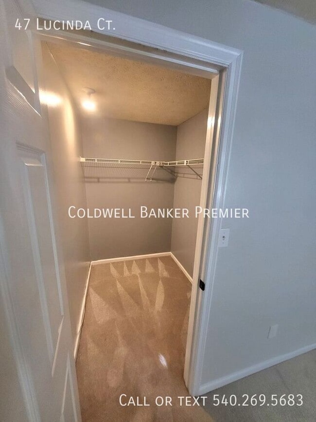 Building Photo - 47 Lucinda Ct