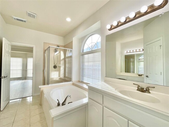 Building Photo - 22923 Palomino Creek Ct