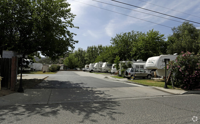 RV Park - Elsinore Hills RV Park