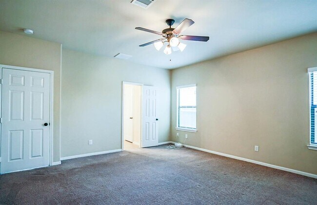 Building Photo - 2507 Grey Reef Dr