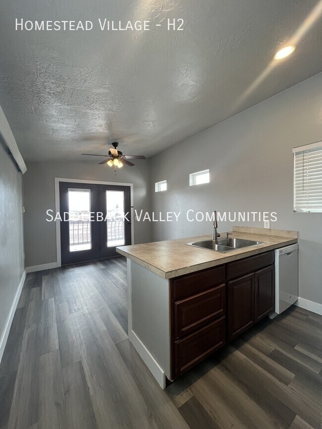 Building Photo - Homestead Village -H2