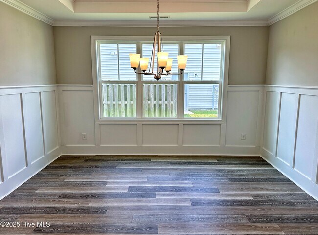 Building Photo - 209 Bachmans Trl