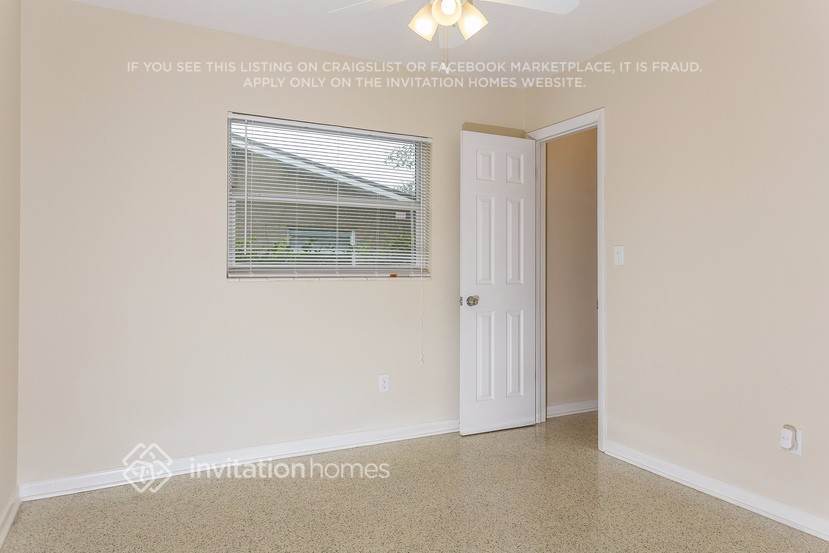 Building Photo - 1710 Puritan Ave