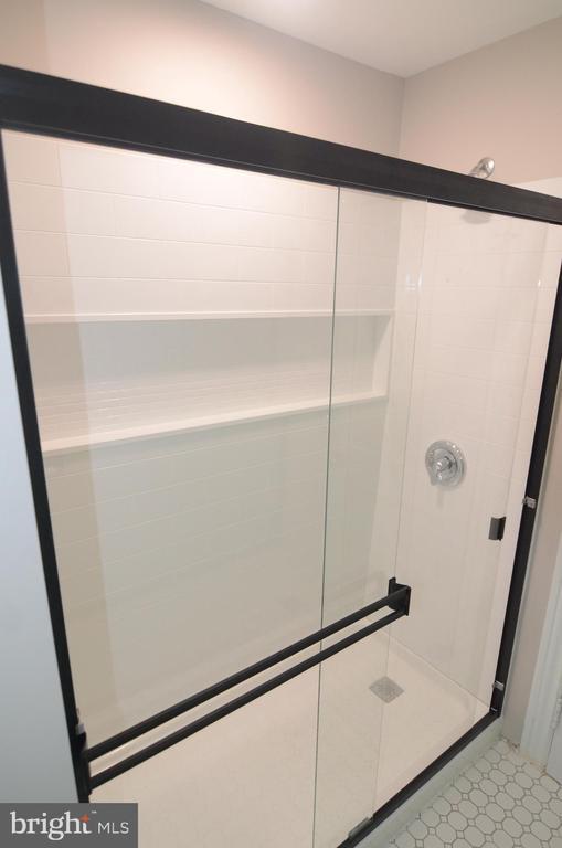 Building Photo - 219 9th Ave