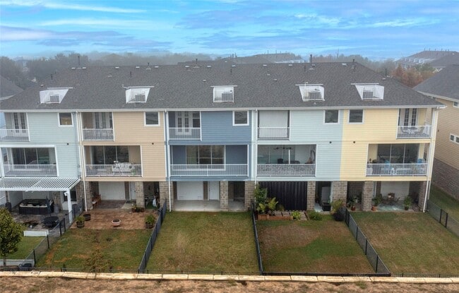 Building Photo - 1406 Veranda Mist