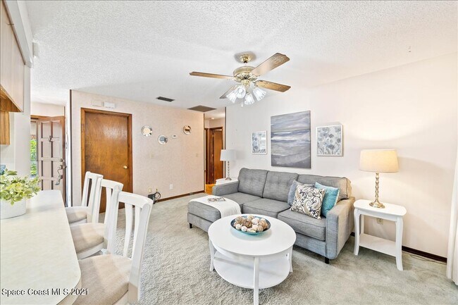 Building Photo - 2716 Longwood Blvd