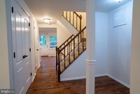 Building Photo - 10100 Walnut Wood Ct