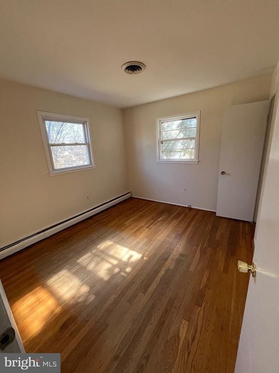 Building Photo - 1331 E Longview Dr