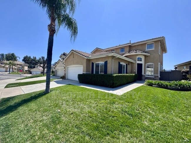 Building Photo - 33021 Adelante St