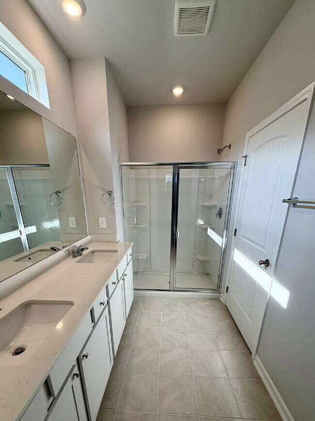 Building Photo - JUST REDUCED! Be the First to Live Here! Brand-New 3-Bedroom Home with Lawncare included, plus Po...