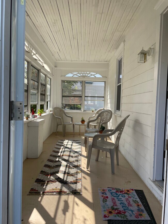 Building Photo - 48 Central Ave