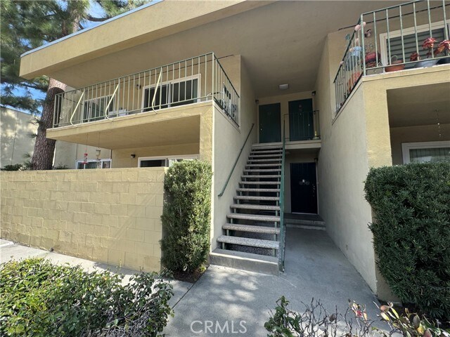 Building Photo - 11138 Aqua Vista St