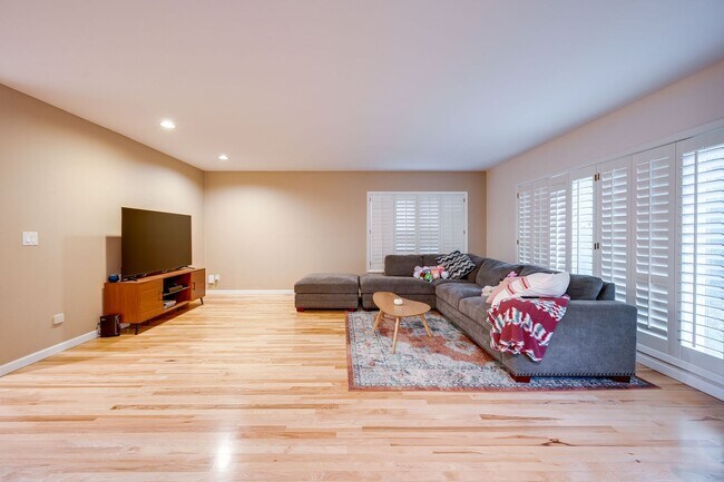 Building Photo - Spacious Luxury Living with Dual Master Suites & Private Outdoor Retreat