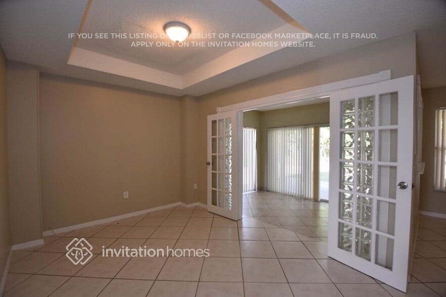 Building Photo - 14841 SW 138th Terrace