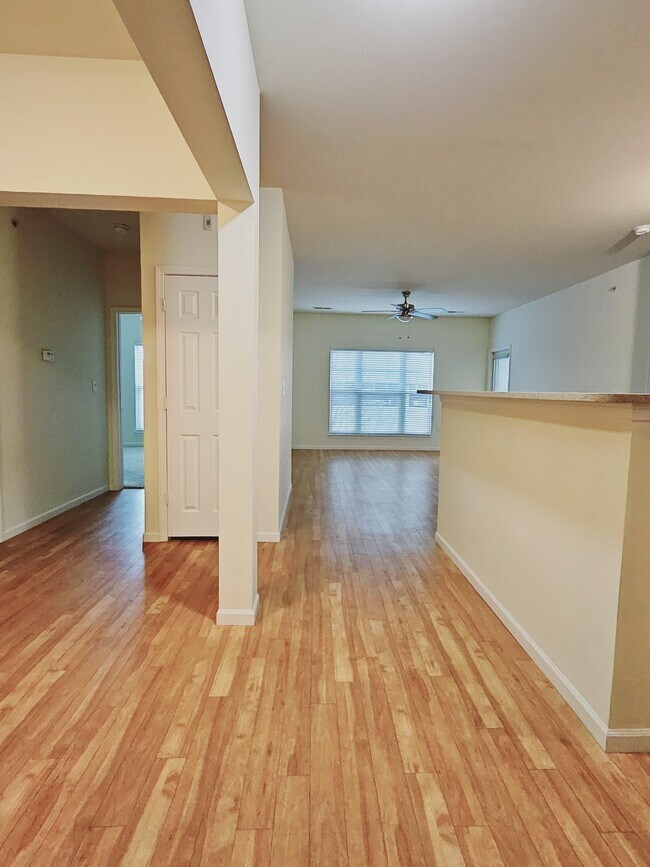 Building Photo - 1270 Strassner Dr