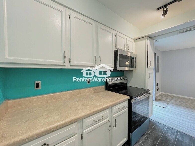 Building Photo - 5344 Palmyra Ct