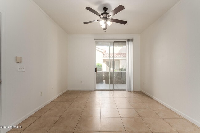 Building Photo - 2929 W Yorkshire Dr