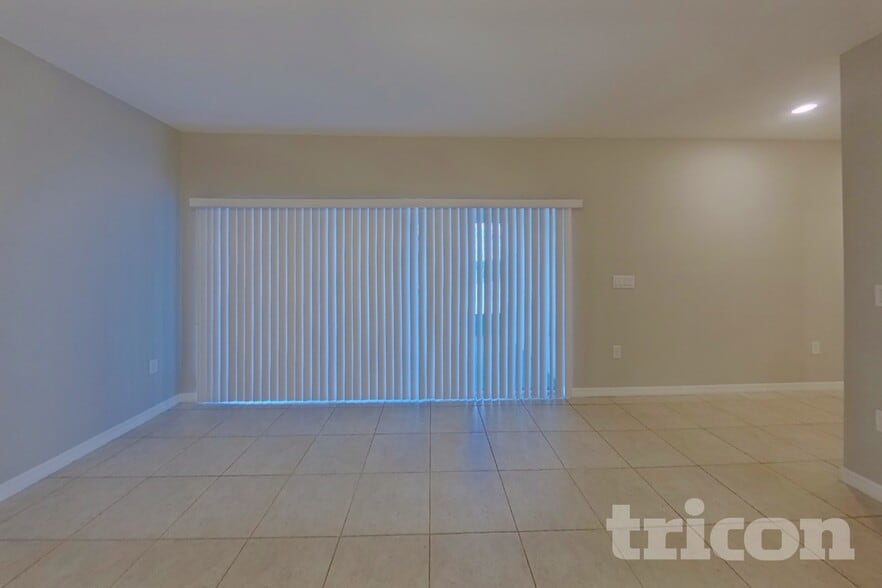 Building Photo - 417 Kestrel Dr