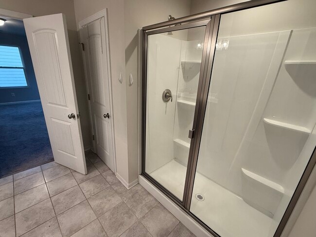 Building Photo - 2136 Postings Pt