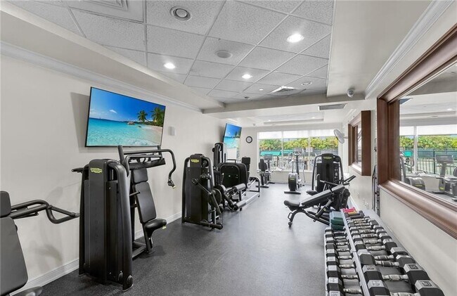 Building Photo - 1065 Borghese Ln