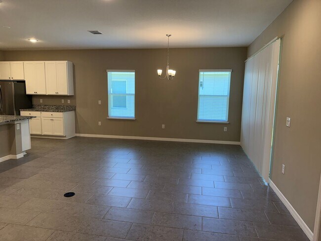 Building Photo - Terrifically Maintained Rental Home in Leesburg!